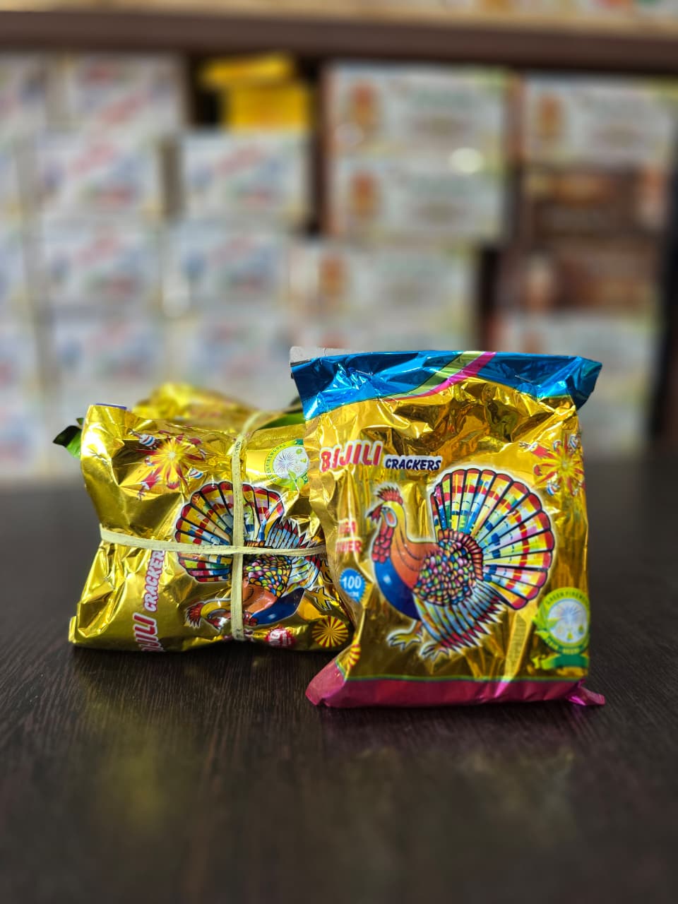 Red Bijili (100 Pcs)